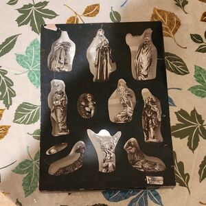 Elegant Silver Nativity Set - Home Wall Decor